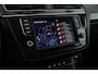 Volkswagen Tiguan 1.4 TSI 125pk Connected Series Trekhaak Camera Navigatie