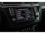 Volkswagen Tiguan 1.4 TSI 125pk Connected Series Trekhaak Camera Navigatie