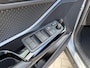 Toyota C-HR / C-HR+ 1.8 Hybrid Dynamic Limited | Afneembare trekhaak | All Season banden | Stoel & Stuurverwarming | Dodehoek detectie | Adaptieve Cruise Control | LED | Navigatie | Apple Carplay.