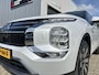 Mitsubishi Outlander 2.4 PHEV First Edition | Rijklaar | All Season Banden | Navigatie | 360 Camera | Climate Control