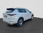 Mitsubishi Outlander 2.4 PHEV First Edition | Rijklaar | All Season Banden | Navigatie | 360 Camera | Climate Control