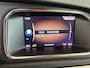 Volvo V40 Cross Country 1.5 T3 Summum AMAZON BLUE|ADAPT.CRUISE|BLIS|LEDER|STOELVERWARMING V&A|HARMAN/KARDON|PDC|2 Sets LM-VELGEN