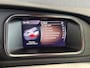 Volvo V40 Cross Country 1.5 T3 Summum AMAZON BLUE|ADAPT.CRUISE|BLIS|LEDER|STOELVERWARMING V&A|HARMAN/KARDON|PDC|2 Sets LM-VELGEN