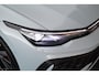 Volkswagen Golf 1.5 eHybrid GTE 272pk Black Style DCC Trekhaak Camera Stoelverwarming HUD Keyless Navigatie