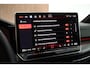Volkswagen Golf 1.5 eHybrid GTE 272pk Black Style DCC Trekhaak Camera Stoelverwarming HUD Keyless Navigatie