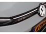 Volkswagen Golf 1.5 eHybrid GTE 272pk Black Style DCC Trekhaak Camera Stoelverwarming HUD Keyless Navigatie