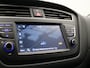 Hyundai i20 1.0 T-GDI Premium | Achterbank in delen neerklapbaar | Achteruitrijcamera | Airco (automatisch)