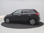 Hyundai i20 1.0 T-GDI Premium | Achterbank in delen neerklapbaar | Achteruitrijcamera | Airco (automatisch)