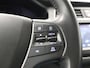 Hyundai i20 1.0 T-GDI Premium | Achterbank in delen neerklapbaar | Achteruitrijcamera | Airco (automatisch)