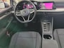 Volkswagen Golf 1.0 eTSI Life / AUTOMAAT/ ACC/ APP-CONNECT/ PARK.SENSOREN/ DIGITAL DASH/ NAVI/ CLIMA