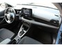 Toyota Yaris 1.5 Hybrid Dynamic Automaat | Apple Carplay / Android auto | 16” lichtmetalen velgen ‘machined’ | 7” digital dashboard ‘binocular’ | Smart Entry met startknop | Elektrische ramen achter | Portierinl