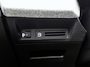 Peugeot 3008 1.6 plug-in Hybrid 195pk Allure Automaat | Trekhaak | Climate Control | Cruise Control | Camera | LED Koplampen | Keyless Entry/Start | 19" Lichtmetalen Velgen | Apple Carplay/Android Auto |