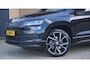 Skoda Karoq 1.5 TSI 150PK Sportline Business *Black Style* Pano.Dak Canton Virtual Stoel/Stuurverwarming Trekhaak 19inch LM *NL auto* 97549km!