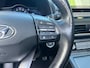 Hyundai Kona Electric EV Fashion 64 kWh 204PK | Warmtepomp | Navigatie | Apple Carplay & Android Auto | Adaptive cruise control | Open dak | Head-up display | Achteruitrijcamera |