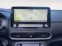 Hyundai Kona Electric EV Fashion 64 kWh 204PK | Warmtepomp | Navigatie | Apple Carplay & Android Auto | Adaptive cruise control | Open dak | Head-up display | Achteruitrijcamera |