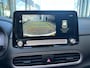 Hyundai Kona Electric EV Fashion 64 kWh 204PK | Warmtepomp | Navigatie | Apple Carplay & Android Auto | Adaptive cruise control | Open dak | Head-up display | Achteruitrijcamera |