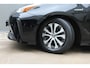 Toyota Prius 1.8 Executive / HUD / Navigatie / Leder / Stoel verw. / PDC
