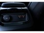 Volvo V60 2.0 T8 Plug-in Hybrid AWD Plus Dark | PHEV Long Range | Trekhaak | Sportstoelen | Panoramadak | Harman Kardon Audio | Head-up Display | 360 Graden Camera | Stoelverwarming voor en achter | Keyless Entry | Elektrische Achterklep | Elektrisch Verstelbare Voorstoelen | Cruise Control Adaptief | BLIS | Google Navigatie | Apple Carplay | Android Auto
