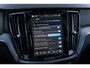 Volvo V60 2.0 T8 Plug-in Hybrid AWD Plus Dark | PHEV Long Range | Trekhaak | Sportstoelen | Panoramadak | Harman Kardon Audio | Head-up Display | 360 Graden Camera | Stoelverwarming voor en achter | Keyless Entry | Elektrische Achterklep | Elektrisch Verstelbare Voorstoelen | Cruise Control Adaptief | BLIS | Google Navigatie | Apple Carplay | Android Auto