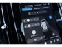 Volvo V60 2.0 T8 Plug-in Hybrid AWD Plus Dark | PHEV Long Range | Trekhaak | Sportstoelen | Panoramadak | Harman Kardon Audio | Head-up Display | 360 Graden Camera | Stoelverwarming voor en achter | Keyless Entry | Elektrische Achterklep | Elektrisch Verstelbare Voorstoelen | Cruise Control Adaptief | BLIS | Google Navigatie | Apple Carplay | Android Auto