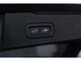 Volvo V60 2.0 T8 Plug-in Hybrid AWD Plus Dark | PHEV Long Range | Trekhaak | Sportstoelen | Panoramadak | Harman Kardon Audio | Head-up Display | 360 Graden Camera | Stoelverwarming voor en achter | Keyless Entry | Elektrische Achterklep | Elektrisch Verstelbare Voorstoelen | Cruise Control Adaptief | BLIS | Google Navigatie | Apple Carplay | Android Auto
