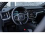 Volvo V60 2.0 T8 Plug-in Hybrid AWD Plus Dark | PHEV Long Range | Trekhaak | Sportstoelen | Panoramadak | Harman Kardon Audio | Head-up Display | 360 Graden Camera | Stoelverwarming voor en achter | Keyless Entry | Elektrische Achterklep | Elektrisch Verstelbare Voorstoelen | Cruise Control Adaptief | BLIS | Google Navigatie | Apple Carplay | Android Auto