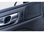 Volvo V60 2.0 T8 Plug-in Hybrid AWD Plus Dark | PHEV Long Range | Trekhaak | Sportstoelen | Panoramadak | Harman Kardon Audio | Head-up Display | 360 Graden Camera | Stoelverwarming voor en achter | Keyless Entry | Elektrische Achterklep | Elektrisch Verstelbare Voorstoelen | Cruise Control Adaptief | BLIS | Google Navigatie | Apple Carplay | Android Auto