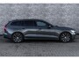 Volvo V60 2.0 T8 Plug-in Hybrid AWD Plus Dark | PHEV Long Range | Trekhaak | Sportstoelen | Panoramadak | Harman Kardon Audio | Head-up Display | 360 Graden Camera | Stoelverwarming voor en achter | Keyless Entry | Elektrische Achterklep | Elektrisch Verstelbare Voorstoelen | Cruise Control Adaptief | BLIS | Google Navigatie | Apple Carplay | Android Auto