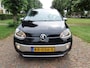 Volkswagen Up! 1.0 cross up! BlueMotion Airco Cruisecontrol Navigatie Stoelverwarming Pdc LM Velgen***Apk t/m 30-6-2027***
