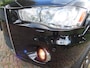 Mitsubishi Outlander 2.0 Instyle Automaat Leer Schuif/kanteldak Ecc CruisecontrolTrekhaak Xenon Keyless Entry Pdc Stoelverwarming 18" Lm Velgen