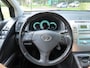 Toyota Verso 1.8 VVT-i Dynamic 7 Persoons Ecc Cruisecontrol Pdc Lm Velgen Trekhaak***Apk t/m 12-10-2027***