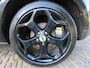 Ford Focus 1.6-16V Champion Airco Cruisecontrol 18 Ich ST Velgen 5 Drs ***Apk t/m 1-7-2027***