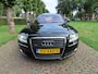 Audi A8 4.2 FSI quattro Pro Line+ Leer/Alcantara Schuifkanteldak Ecc Cruisecontrol Xenon Navigatie Bose Pdc 19 Inch Lm Velgen ***Apk t/m 10-9-2027***Youngtimer***Nette Auto***Goed Onderhouden***