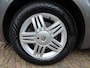 Renault Scenic 2.0-16V Expression Luxe Automaat Ecc Cruisecontrol Navigatie Leer/Stof Lm Velgen Trekhaak