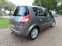 Renault Scenic 2.0-16V Expression Luxe Automaat Ecc Cruisecontrol Navigatie Leer/Stof Lm Velgen Trekhaak