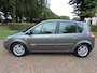Renault Scenic 2.0-16V Expression Luxe Automaat Ecc Cruisecontrol Navigatie Leer/Stof Lm Velgen Trekhaak