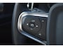 Volvo XC40 Recharge Plus 70 kWh l Adaptieve cruise control l Elektrische achterklep l BLIS l Keyless entry & start l Verwarbare voorstoelen & stuur l Warmtepomp l Google navigatie l 4-voudig elektrische lendensteun l 19 Inch Lichtmetalen velgen l