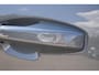 Volvo XC40 Recharge Plus 70 kWh l Adaptieve cruise control l Elektrische achterklep l BLIS l Keyless entry & start l Verwarbare voorstoelen & stuur l Warmtepomp l Google navigatie l 4-voudig elektrische lendensteun l 19 Inch Lichtmetalen velgen l