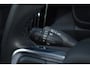Volvo XC40 Recharge Plus 70 kWh l Adaptieve cruise control l Elektrische achterklep l BLIS l Keyless entry & start l Verwarbare voorstoelen & stuur l Warmtepomp l Google navigatie l 4-voudig elektrische lendensteun l 19 Inch Lichtmetalen velgen l