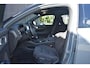 Volvo XC40 Recharge Plus 70 kWh l Adaptieve cruise control l Elektrische achterklep l BLIS l Keyless entry & start l Verwarbare voorstoelen & stuur l Warmtepomp l Google navigatie l 4-voudig elektrische lendensteun l 19 Inch Lichtmetalen velgen l