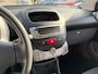 Peugeot 107 1.0-12V Millesim 200, Airco, NAP, 5 Deurs, 2de eigenaar, NL auto, Radio/CD, Mooie auto