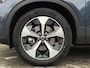 Volvo XC40 2.0 B4 Plus Dark / Stuur- Stoelverwarming / Trekhaak / Harman Kardon / All-Season banden / Apple Carplay / Android Auto / Adaptieve Cruise Control / Blis /