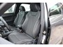 Audi Q3 45 TFSI e 3x S-Line | Panoramadak| Matrix | Sfeerverlichting | Camera | Black optik | Dode hoek | Stoelverwarming |