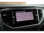 Volkswagen T-Roc 1.0 TSI 110pk Style Business Trekhaak Stoelverwarming Navigatie