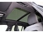 Volvo V60 T6 Recharge AWD Plus Dark - Panorama/schuifdak - IntelliSafe Assist & Surround - 360º Camera - Harman/Kardon audio - Verwarmde voorstoelen, stuur & achterbank - Parkeersensoren voor & achter - Elektr. bedienb. voorstoelen met geheugen - Head up display - Extra getint glas - 19' LMV