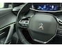 Peugeot 2008 1.2 PureTech GT | Navigatie | 130 pk | Carplay | Camera | Climate Control | LM-velgen | Parkeersensoren | Keyless Entry&Start