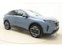 Peugeot E-3008 GT Long Range 97 kWh 230 Pk | OP VOORRAAD | UNIEK | WLTP 680 Actieradius | Trekhaak | Panoramisch Schuif/Kantel Dak | Alcantara Executive Interior
