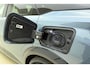 Peugeot E-3008 GT Long Range 97 kWh 230 Pk | OP VOORRAAD | UNIEK | WLTP 680 Actieradius | Trekhaak | Panoramisch Schuif/Kantel Dak | Alcantara Executive Interior