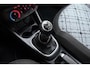 Opel Corsa 1.0 Turbo Innovation 90 Pk | Lage Km-Stand | Stoel & Stuur Verwarming | Parkeersensoren Achter | Airco | Cruise Control