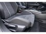 Opel Mokka-e Electric 54 kWh 281pk GSE | Unieke uitvoering | Alcantara sportstoelen | 20" Lichtmetalen velgen |  | Sperdifferentieel | Alcon remschijven met gele remklauwen | Navigatie | Stoel- en Stuurverwarming | Camera | Adapt. Cruise control | Zwart dak en motorkap